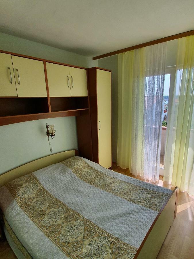 Apartments Slavica Rab Town Extérieur photo